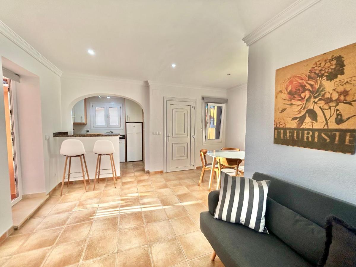 Apartamento Varsovia Oliva Eksteriør bilde